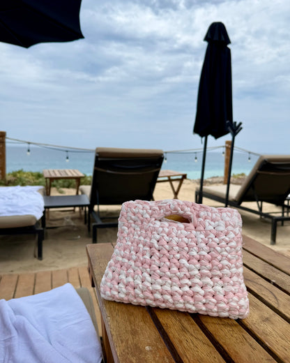 Shoreline Clutch – Pink & White Crochet